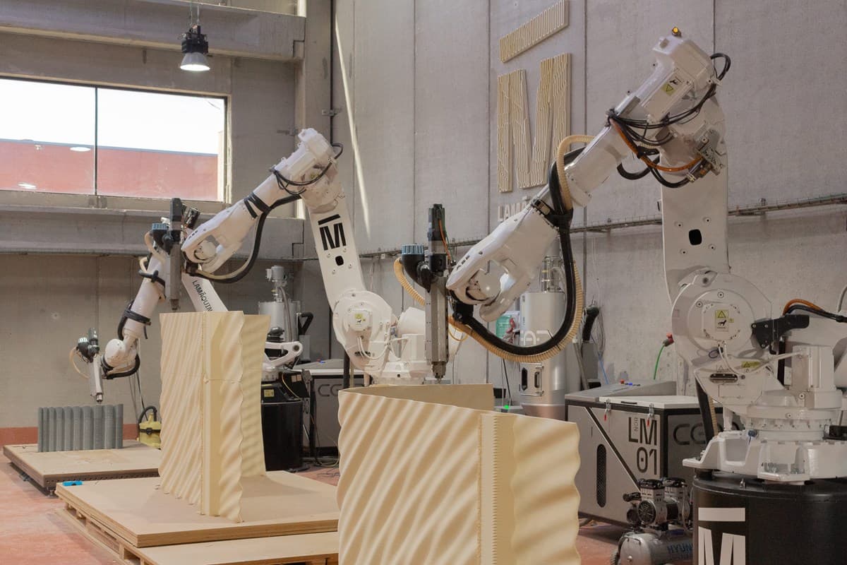 Lamáquina uses robotic 3D printing to produce GFRP panels for Kuwait restaurant