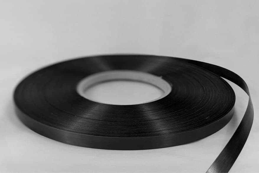A+ Composites launches customizable LM-PAEK towpreg tapes with thin-ply option from 85 µm